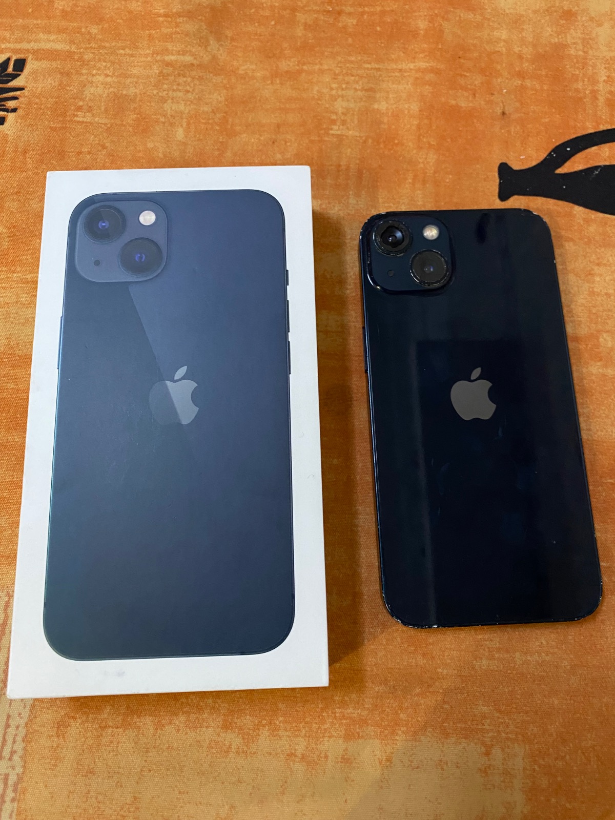 Vista 2 de iPhone 13